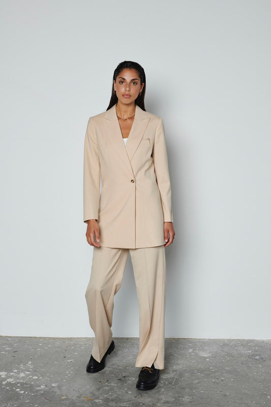 THE ANNA BLAZER SAND