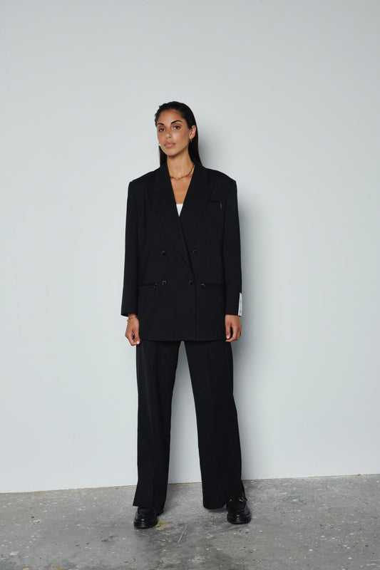 THE BOBBIE BLAZER BLACK